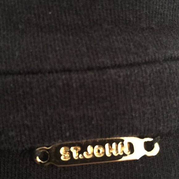 Top - Picture 4 of 4